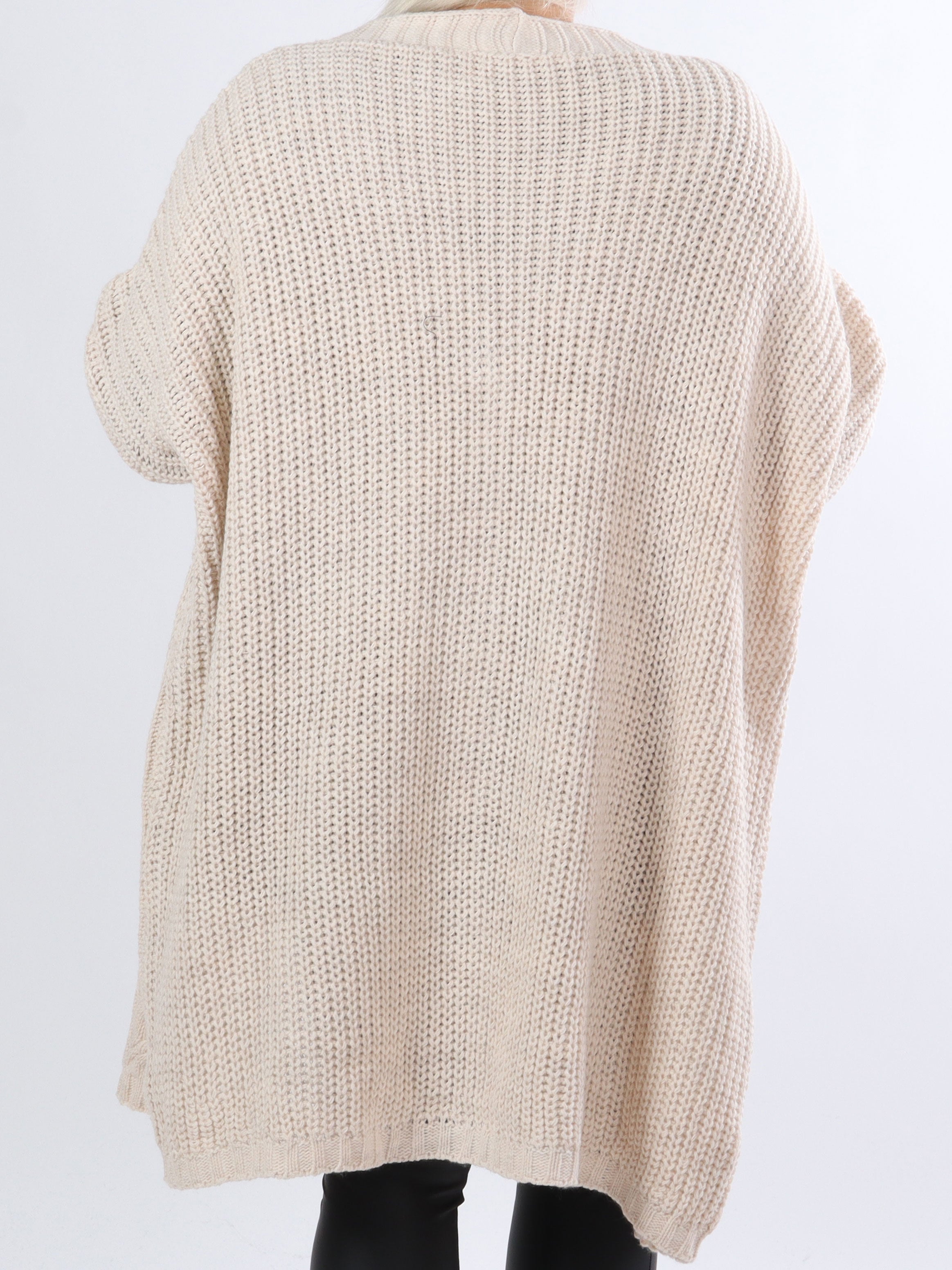 Noa - Plus size cardigan med kabelstrik